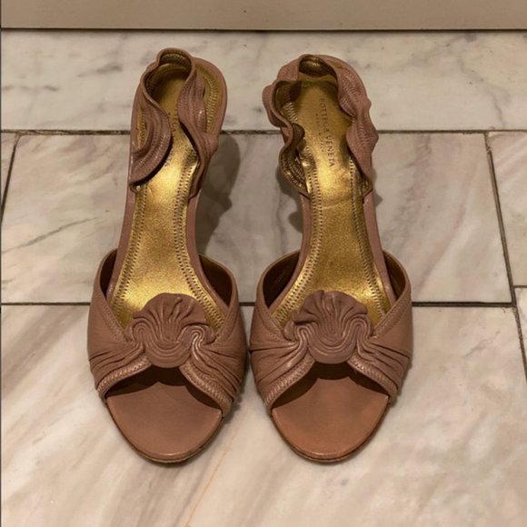 Authentic Bottega Veneta Sandals Size 37, Blush